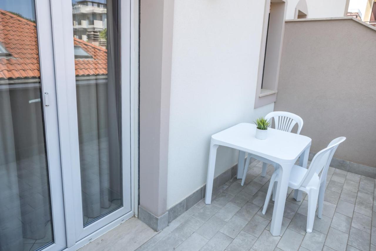 Rimini Bay Suites&Residence Εξωτερικό φωτογραφία
